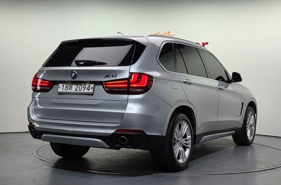 BMW X5 xDrive 30d — пробег 126 962 км — фото 2 из 5