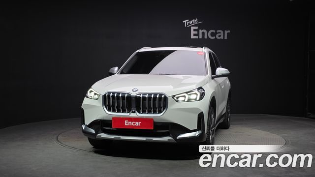BMW X1 xDrive 20i xLine — пробег 38 904 км — фото 3 из 5