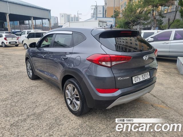 Hyundai Tucson Diesel 2.0 2WD Smart — пробег 67 786 км — фото 2 из 5