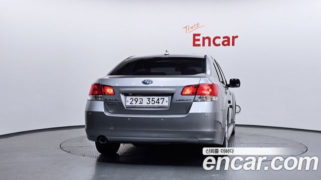 Subaru Legacy 2.5i Special Edition — пробег 269 888 км — фото 4 из 5