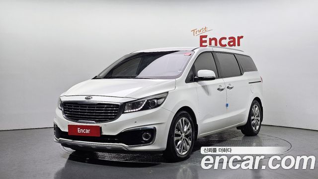 Kia Carnival 9-seater Prestige — пробег 204 834 км — фото 1 из 5