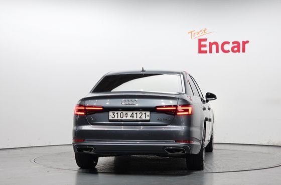 Audi A4 40 TFSI Premium — пробег 47 794 км — фото 4 из 5