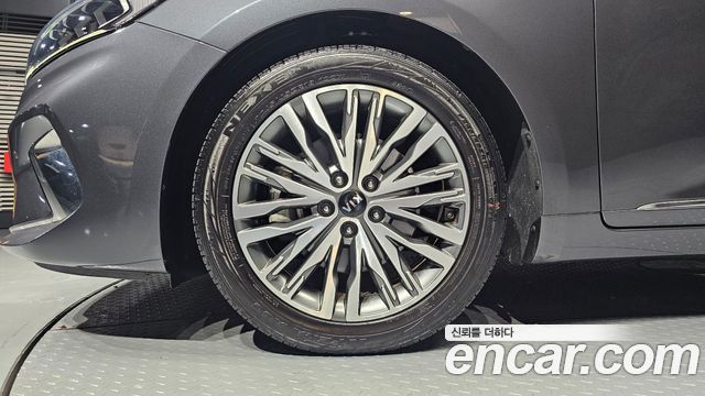 Kia K7 из Кореи Encar