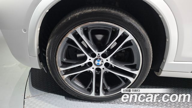 BMW X4 xDrive20d M Sport — пробег 65 255 км — фото 5 из 5