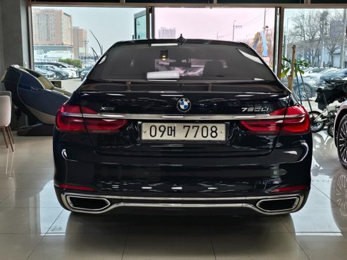 BMW 7-Series 750Li xDrive Vision 100 Edition — пробег 202 168 км — фото 5 из 5