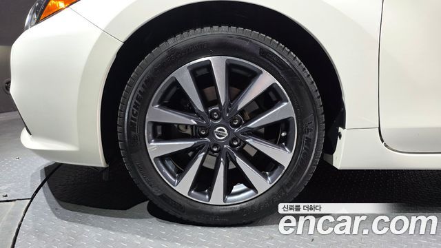 Nissan Altima из Кореи Encar