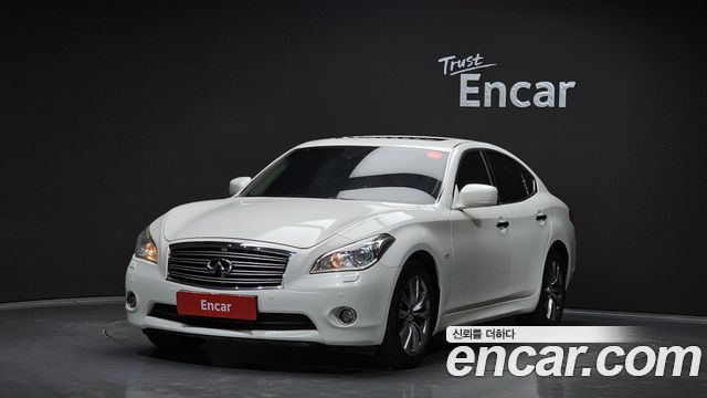 Infiniti M из Кореи Encar