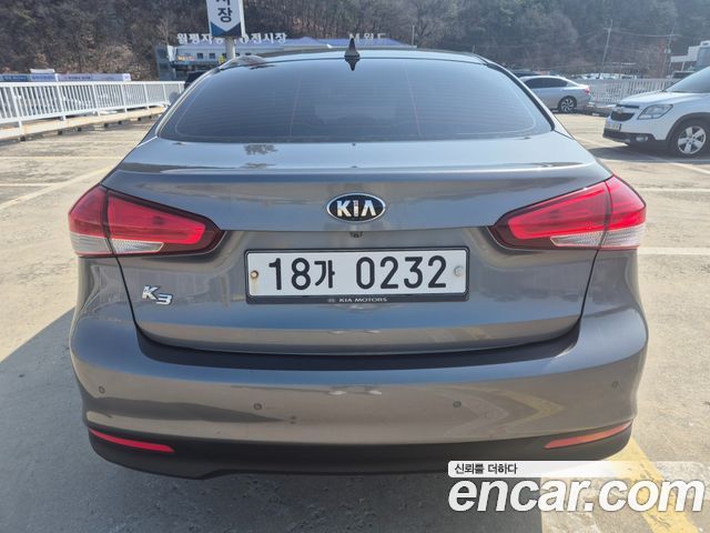 Kia K3 из Кореи Encar