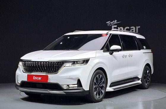 Kia Carnival Gasoline 7-Seater Signature — пробег 36 236 км — фото 1 из 5