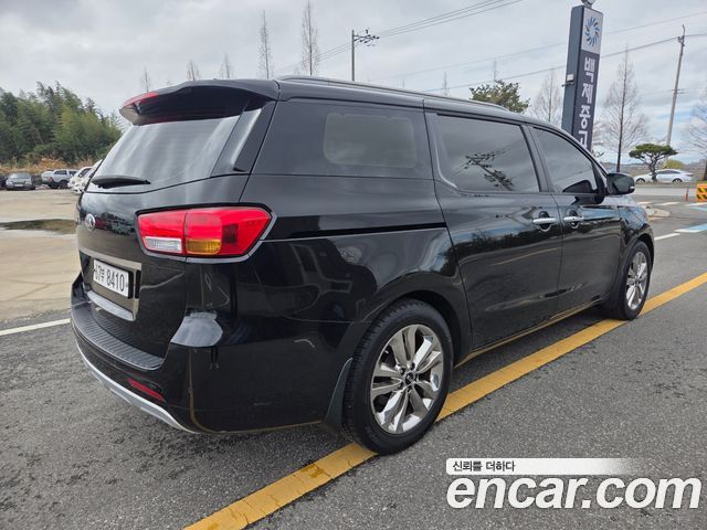 Kia Carnival 9-seater Prestige — пробег 174 000 км — фото 5 из 5