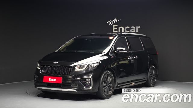 Kia Carnival Gasoline 7-seater Limousine President — пробег 156 178 км — фото 1 из 5