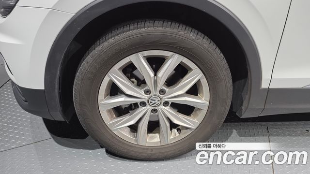 Volkswagen Tiguan из Кореи Encar