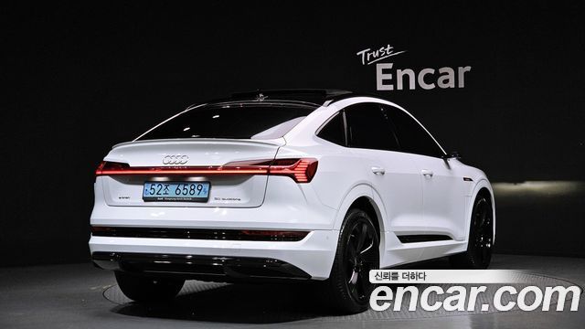 Audi e-tron из Кореи Encar