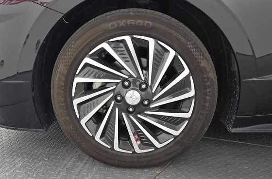 Hyundai Sonata Premium Plus — пробег 54 019 км — фото 5 из 5
