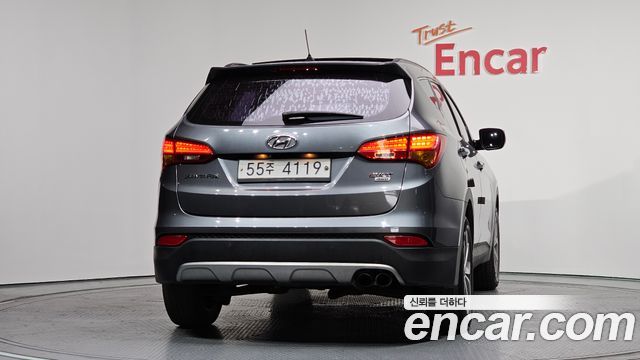 Hyundai Santafe Diesel(e-VGT) 2.0 4WD Premium — пробег 98 956 км — фото 4 из 5