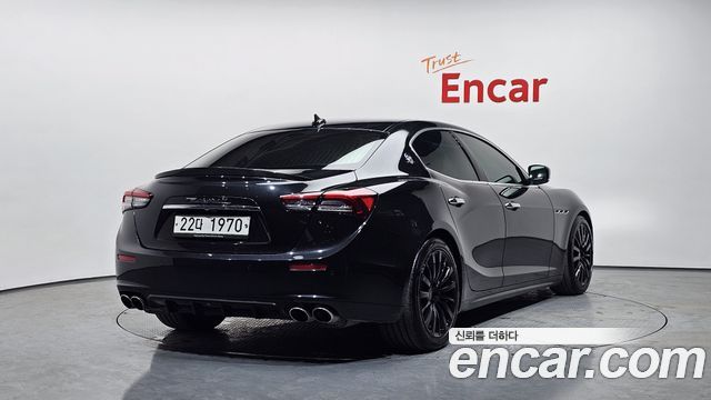 Maserati Ghibli из Кореи Encar