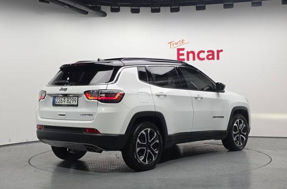 Jeep Compass 2.4 limited 2WD — пробег 38 020 км — фото 2 из 5