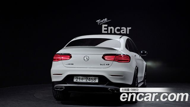 Mercedes-Benz GLC-Class AMG GLC43 4MATIC Coupe — пробег 64 175 км — фото 4 из 5