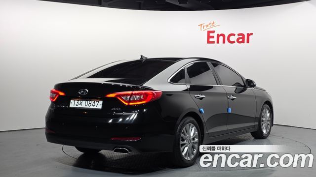 Hyundai Sonata 2.0 Smart — пробег 105 174 км — фото 2 из 5