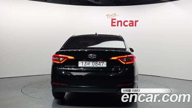 Hyundai Sonata 2.0 Smart — пробег 105 174 км — фото 4 из 5
