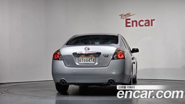 Nissan Altima из Кореи Encar