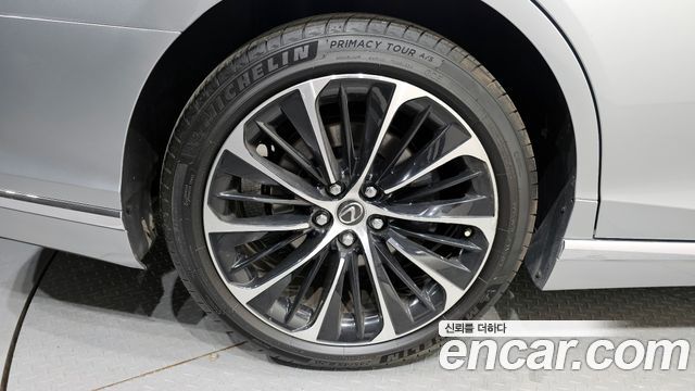Lexus LS из Кореи Encar