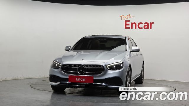 Mercedes-Benz E-Class E350 4MATIC Avantgarde — пробег 72 565 км — фото 3 из 5