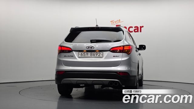 Hyundai Santafe Diesel(e-VGT) 2.2 2WD Premium — пробег 106 300 км — фото 4 из 5