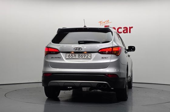 Hyundai Santafe Diesel(e-VGT) 2.2 2WD Premium — пробег 106 300 км — фото 4 из 5