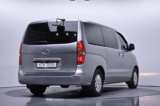 Hyundai Starex Van 5-Seater Modern — пробег 140 273 км — фото 2 из 5