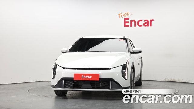Kia EV4 из Кореи Encar