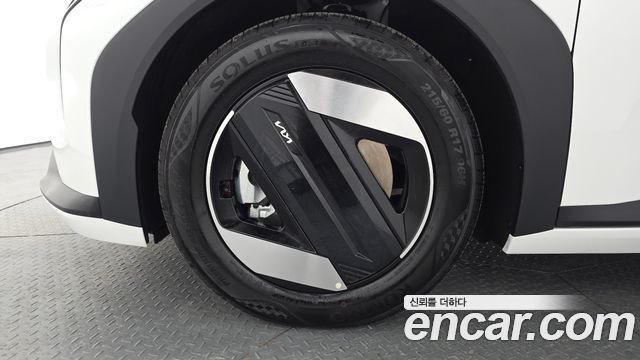 Kia EV4 из Кореи Encar