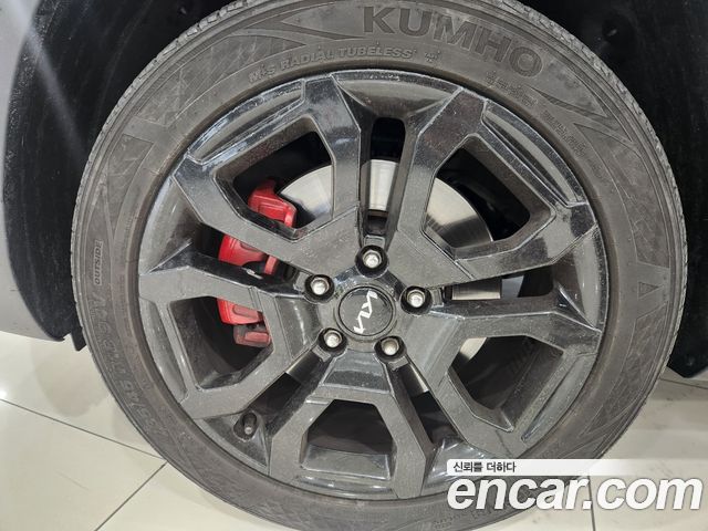 Kia Seltos из Кореи Encar
