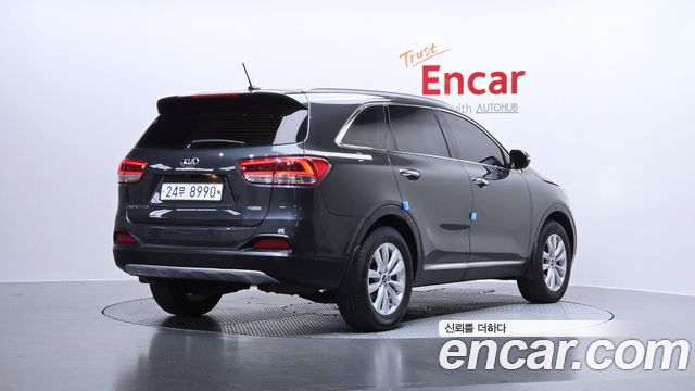 Kia Sorento Diesel 2.0 2WD Prestige — пробег 212 645 км — фото 2 из 5