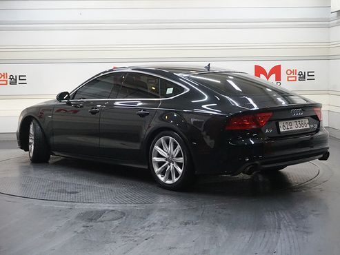 Audi A7 55 TDI Quattro 4G — пробег 136 164 км — фото 3 из 5
