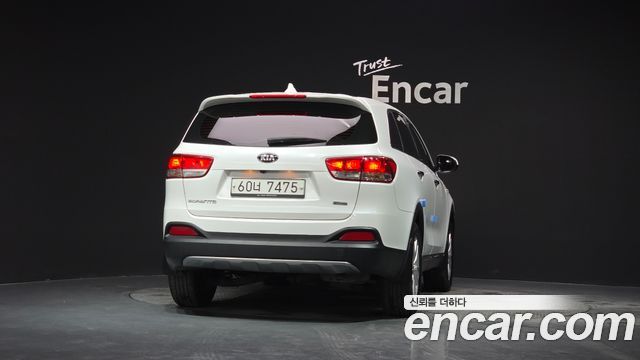 Kia Sorento Diesel 2.0 2WD Luxury — пробег 130 784 км — фото 4 из 5