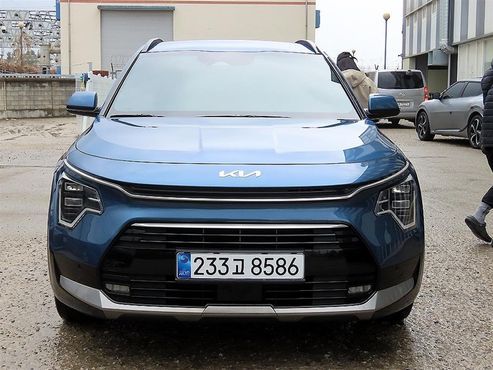 Kia Niro Signature — пробег 125 280 км — фото 1 из 5