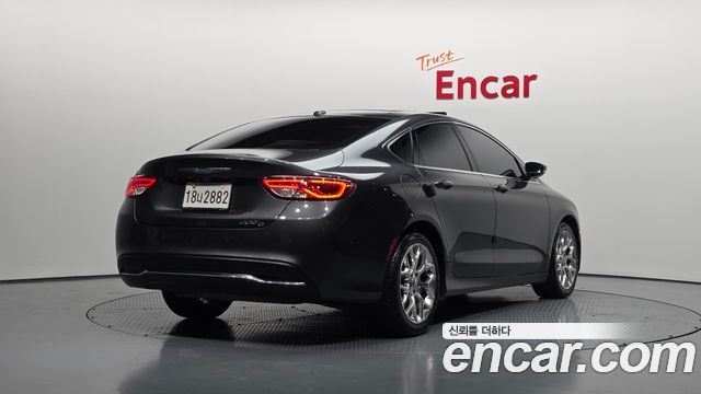 Chrysler 200 из Кореи Encar