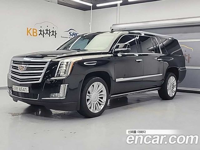 Cadillac Escalade 6.2 ESV 4th — пробег 126 993 км — фото 1 из 5
