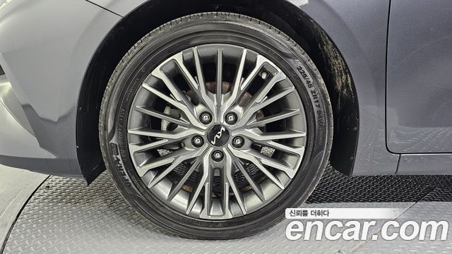 Kia K3 из Кореи Encar