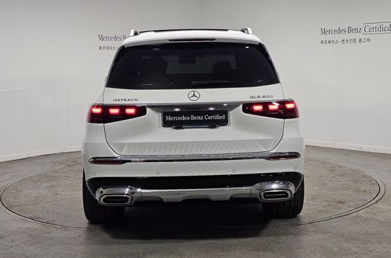 Mercedes-Benz GLS-Class Maybach GLS600 4MATIC — пробег 7 034 км — фото 3 из 5