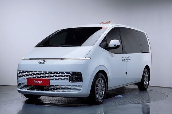 Hyundai Staria Cargo 3-Seater Modern — пробег 64 005 км — фото 3 из 5