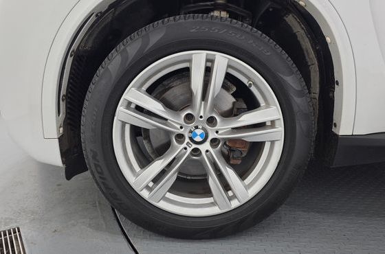BMW X5 xDrive 30d M Sport package — пробег 90 656 км — фото 5 из 5