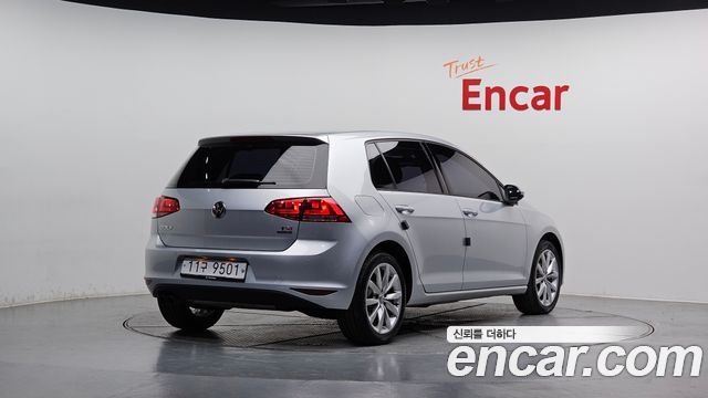 Volkswagen Golf из Кореи Encar