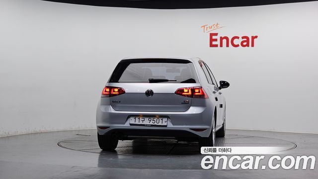 Volkswagen Golf из Кореи Encar