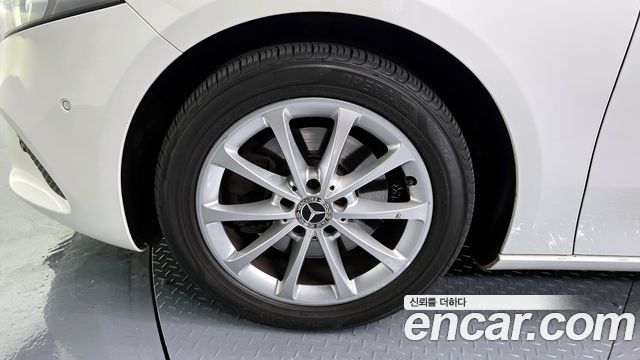 Mercedes-Benz A-Class из Кореи Encar