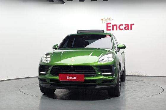 Porsche Macan 2.0 95B — пробег 30 957 км — фото 3 из 5