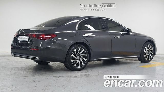 Mercedes-Benz E-Class из Кореи Encar