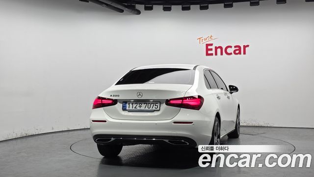 Mercedes-Benz A-Class из Кореи Encar