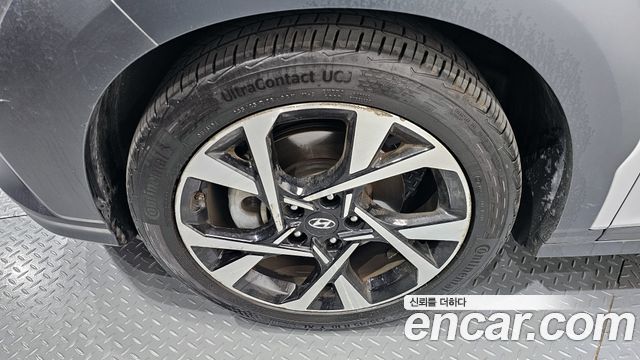 Hyundai Kona из Кореи Encar